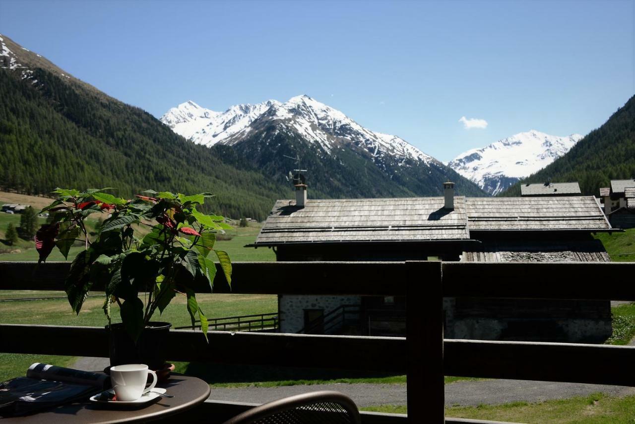 Baita Peza Dal Dos Livigno Buitenkant foto